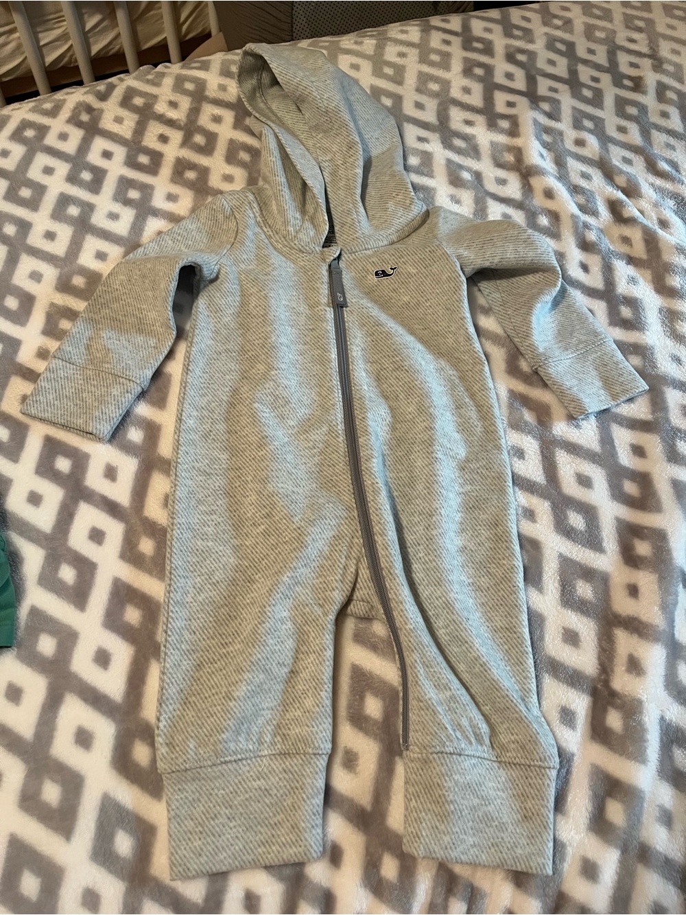 Vineyard Vines Gray Hooded Baby One-Piece Romper - Brand New
